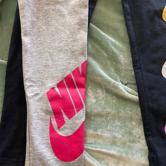 Girls Nike leggings size small 4-5 years - Picture 3 of 6